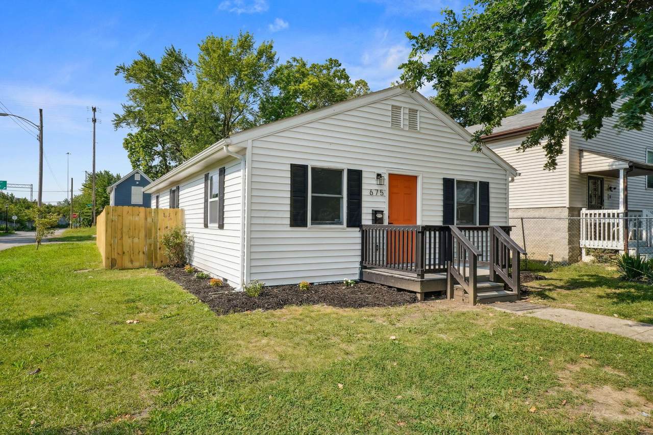 675 Starr Avenue - Photo 1