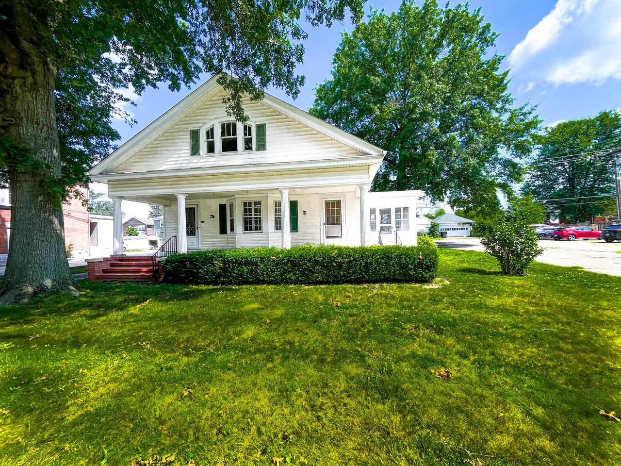 933 Adair Avenue - Photo 1