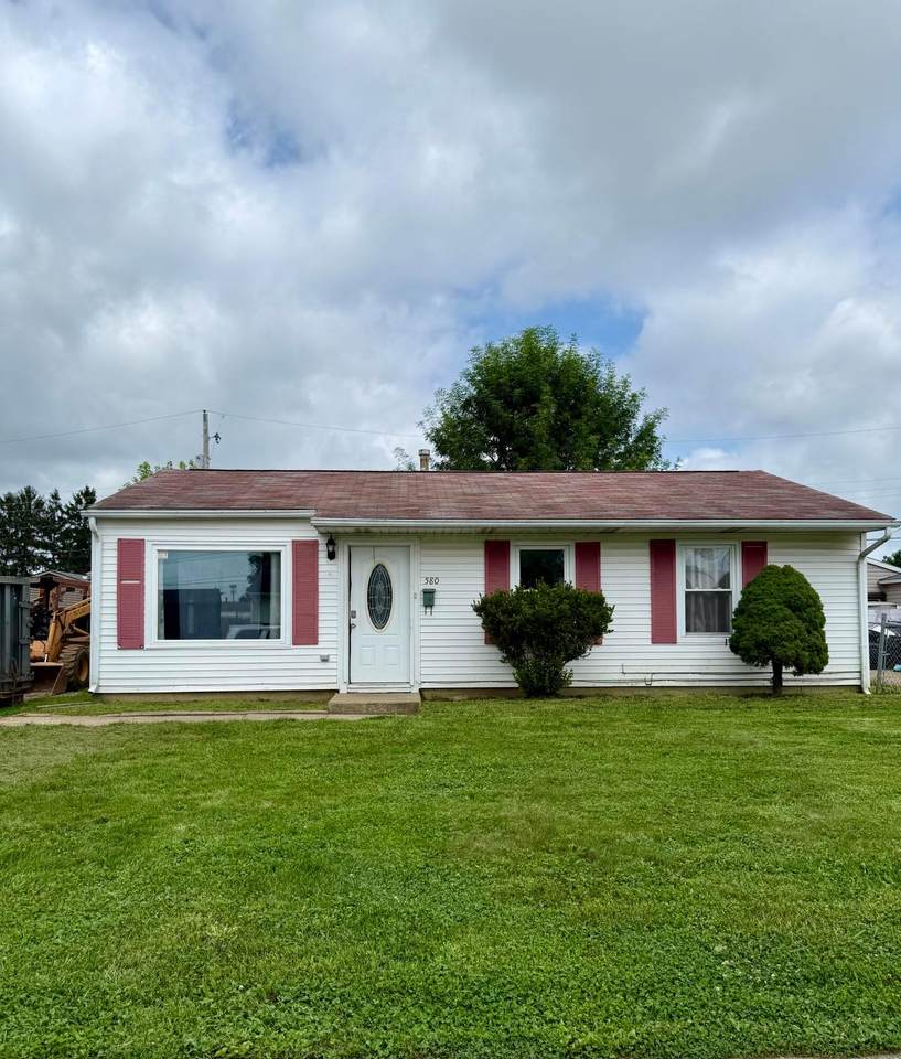 580 Edgewood Drive - Photo 1