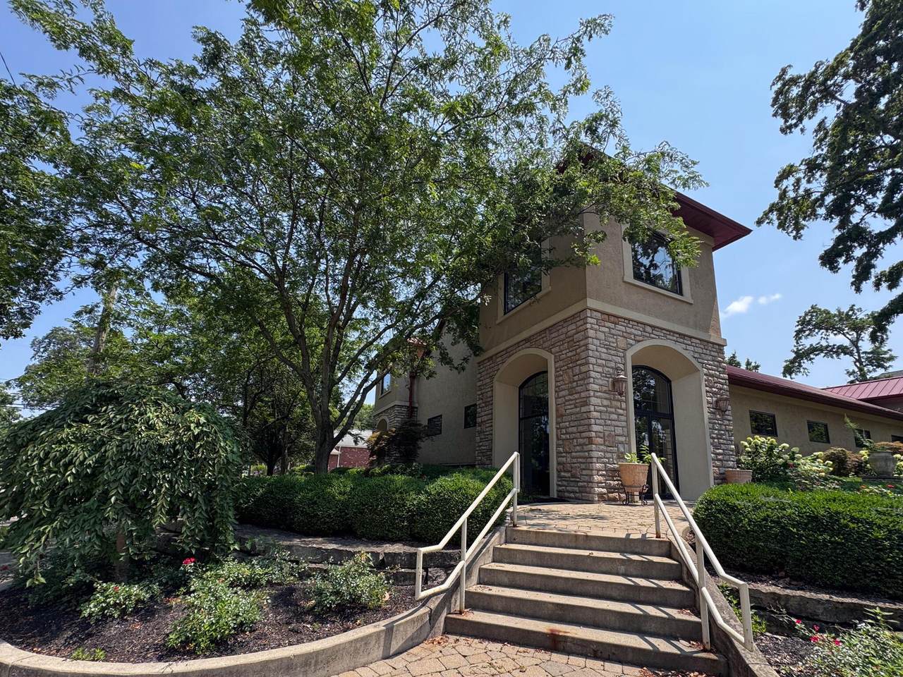 638 Fountain Avenue - Photo 1