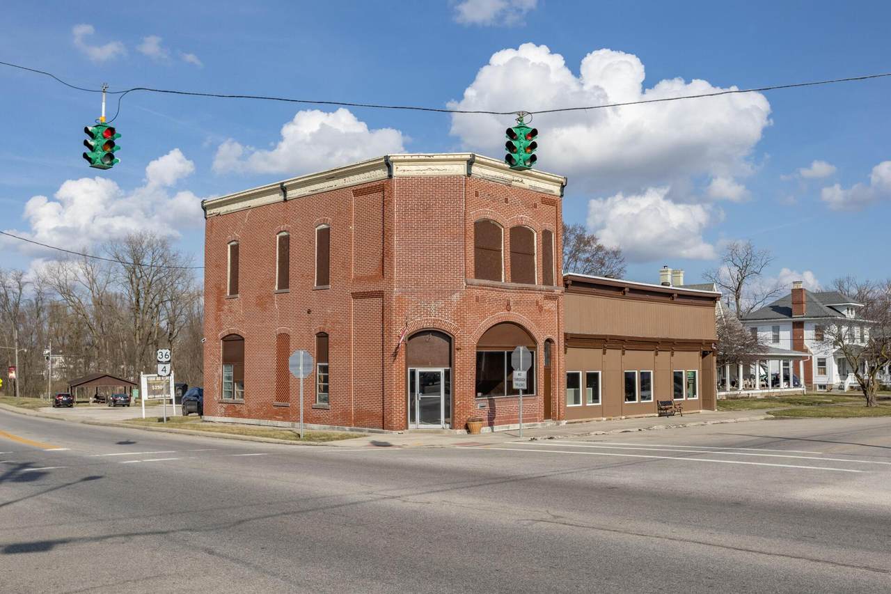 2 State Street - Photo 1