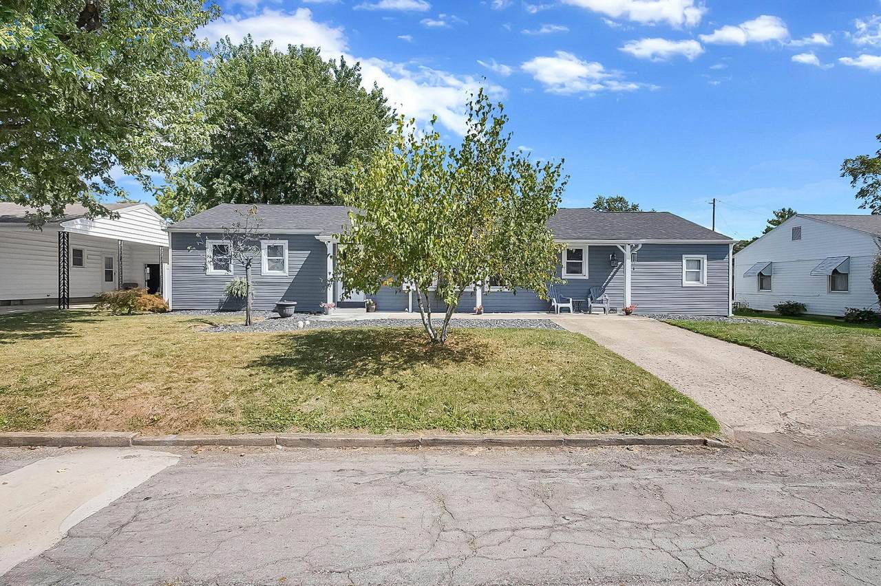 1040 Sunshine Street - Photo 1