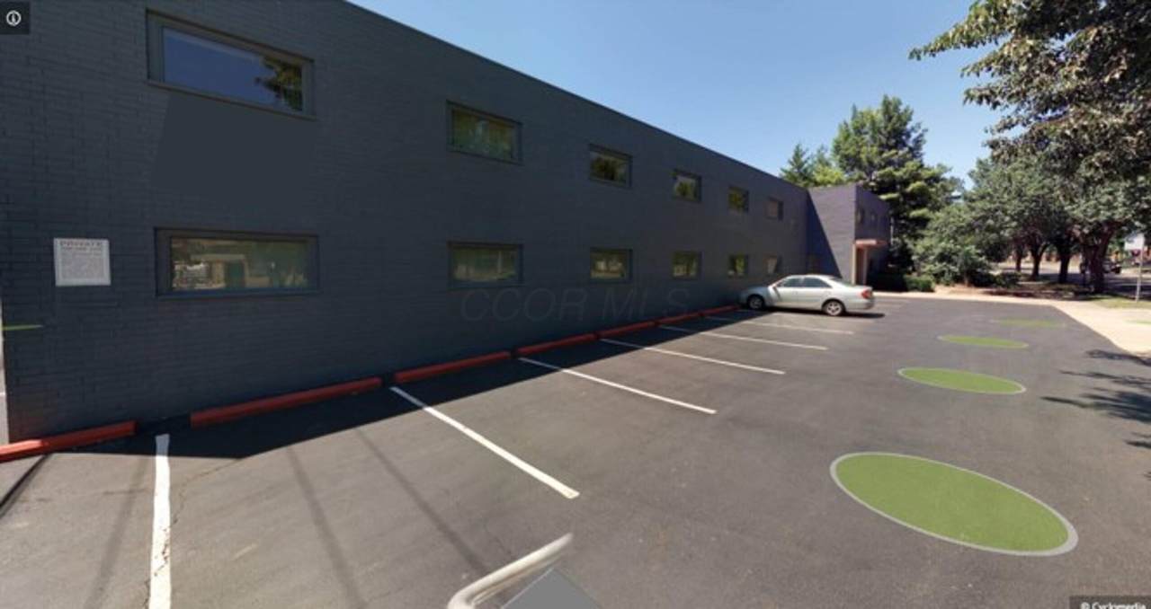 781 Northwest Boulevard - Photo 1