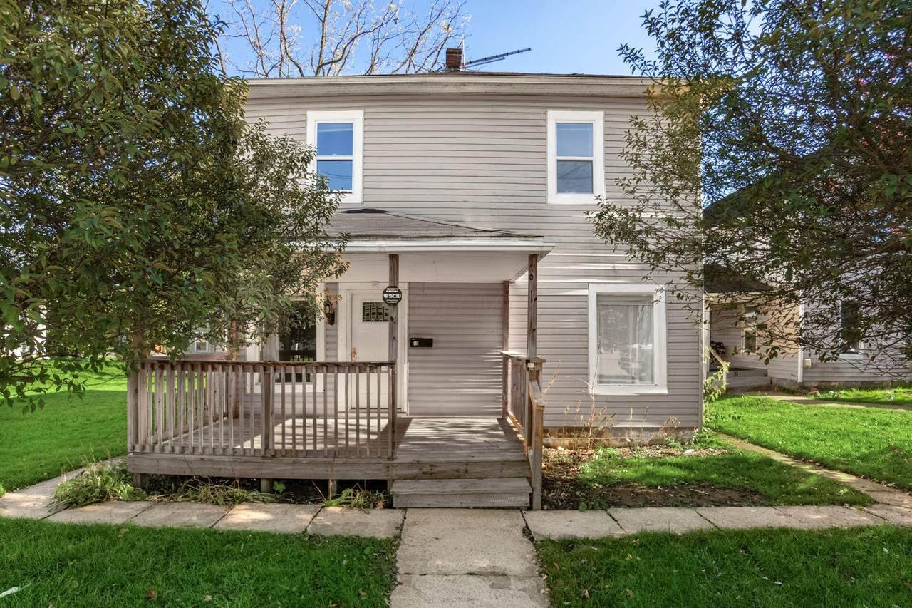 49 Columbus Road - Photo 1