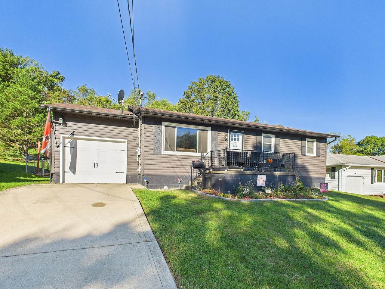 147 Shawnee Drive - Photo 1