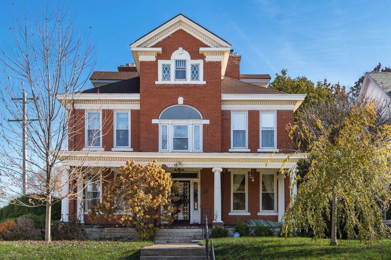 54 Woodland Avenue - Photo 1