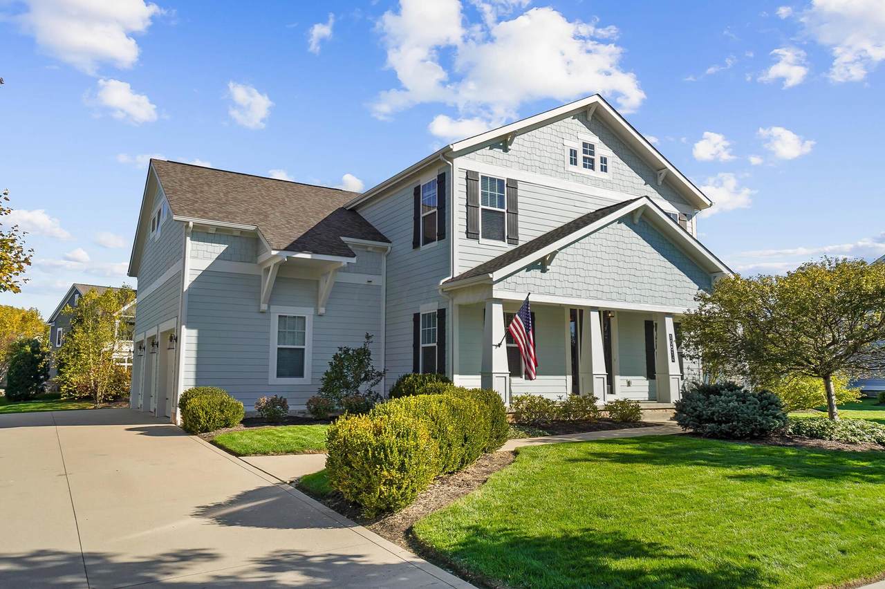 10614 Arrowwood Drive - Photo 1