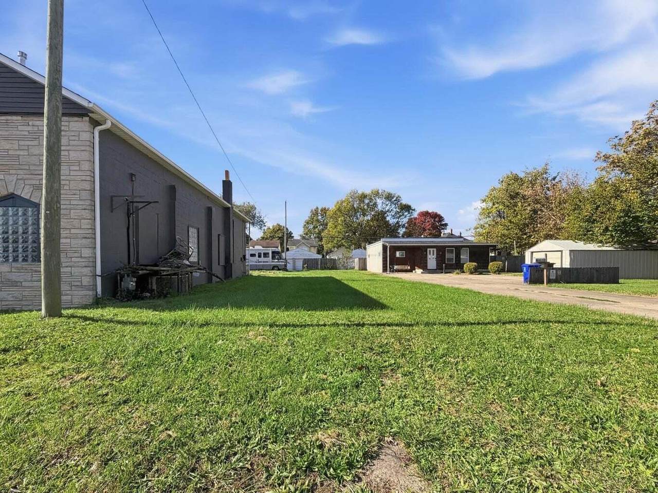 281 Yale Avenue - Photo 1