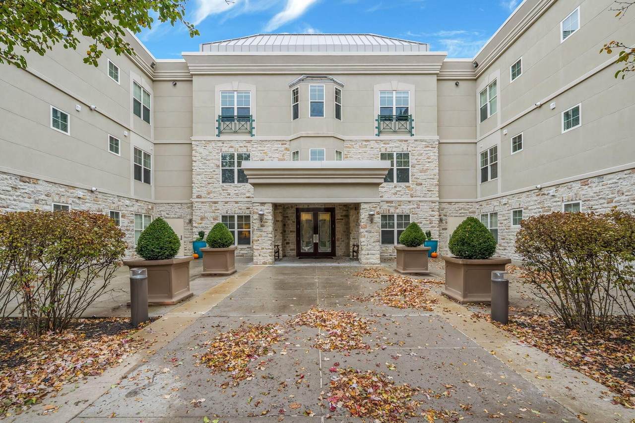 5735-303 Newbank Circle - Photo 1