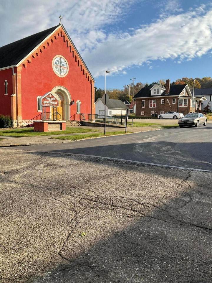 https://bt-photos.global.ssl.fastly.net/columbus/1280_boomver_4_226003327-2.jpg
