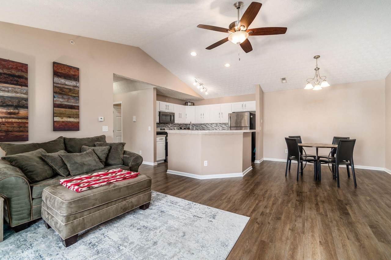 208 Shelbourne Forest Way - Photo 1