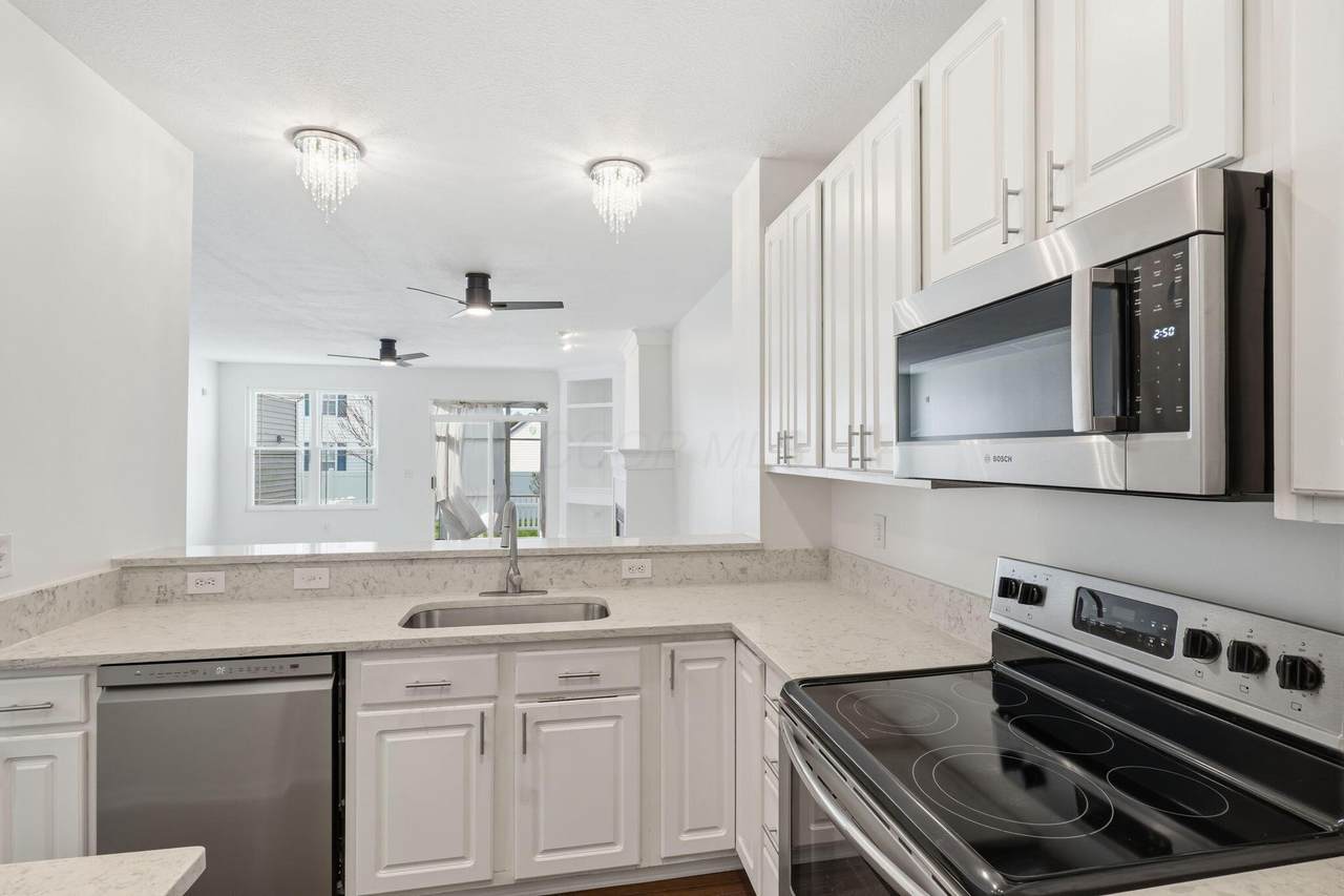 8140 Artisan Way - Photo 1