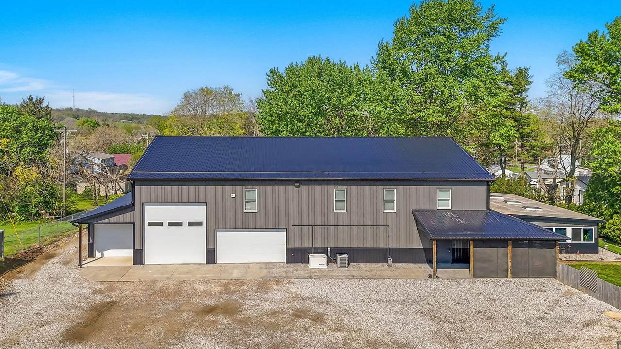 427 Maple Avenue - Photo 1