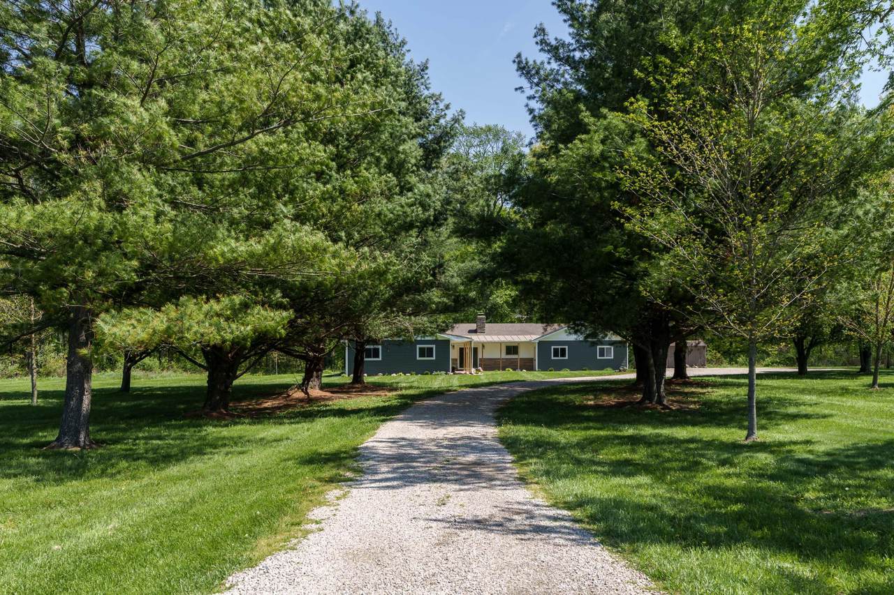 1860 Marion Road - Photo 1