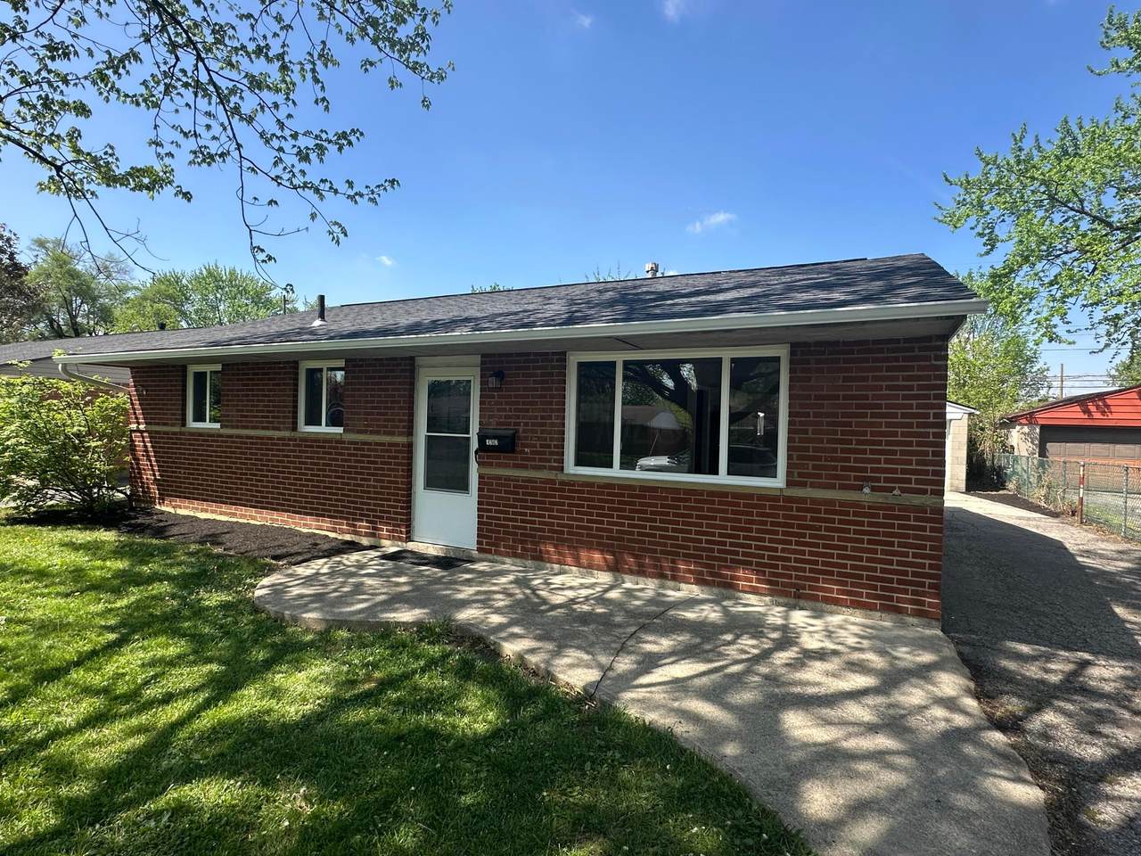 1283 Carolwood Avenue - Photo 1