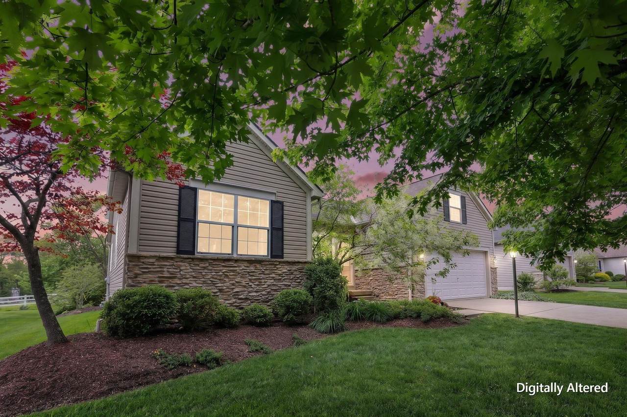 8803 Creekwood Drive - Photo 1