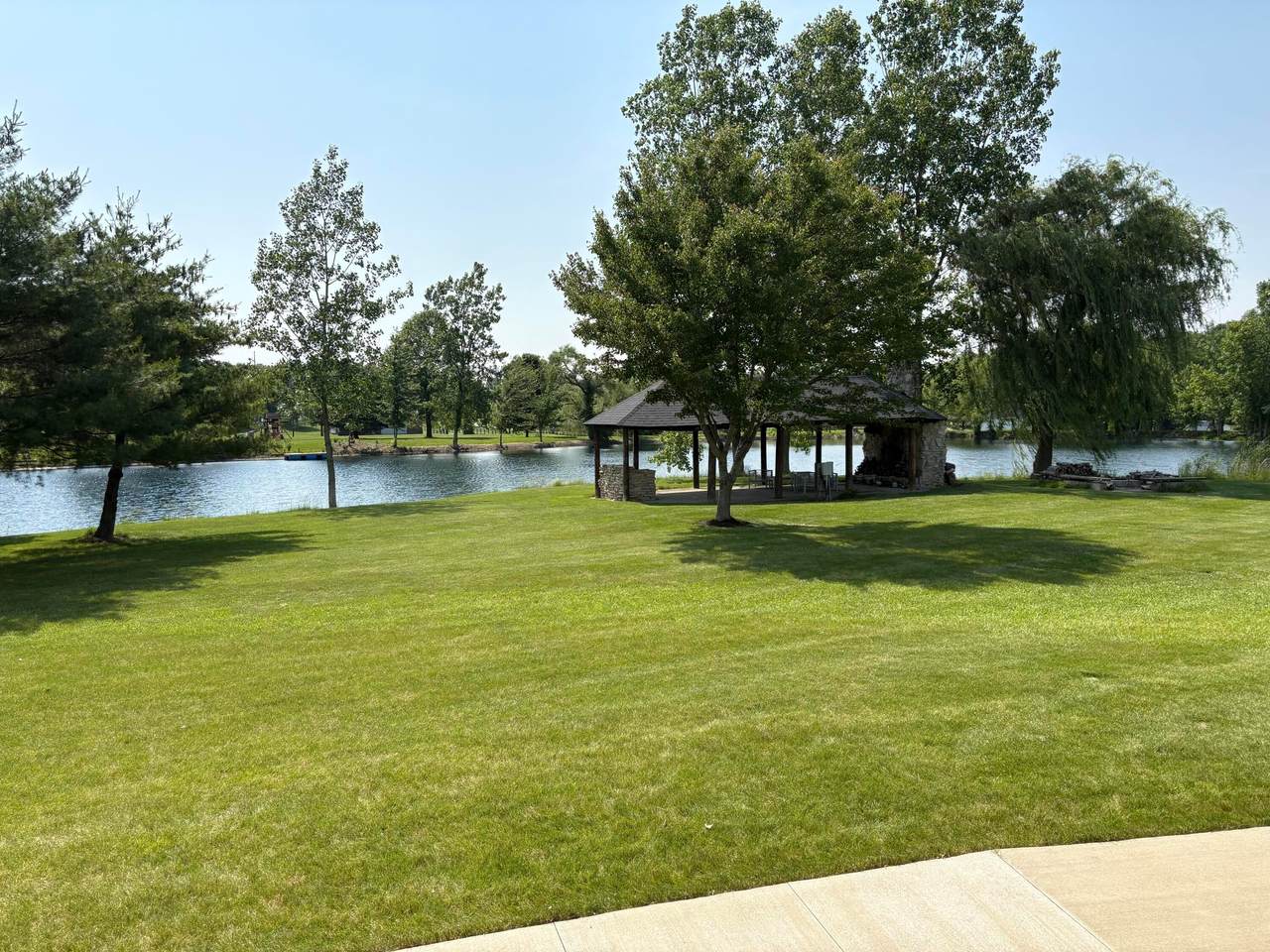 https://bt-photos.global.ssl.fastly.net/columbus/1280_boomver_2_226018068-2.jpg