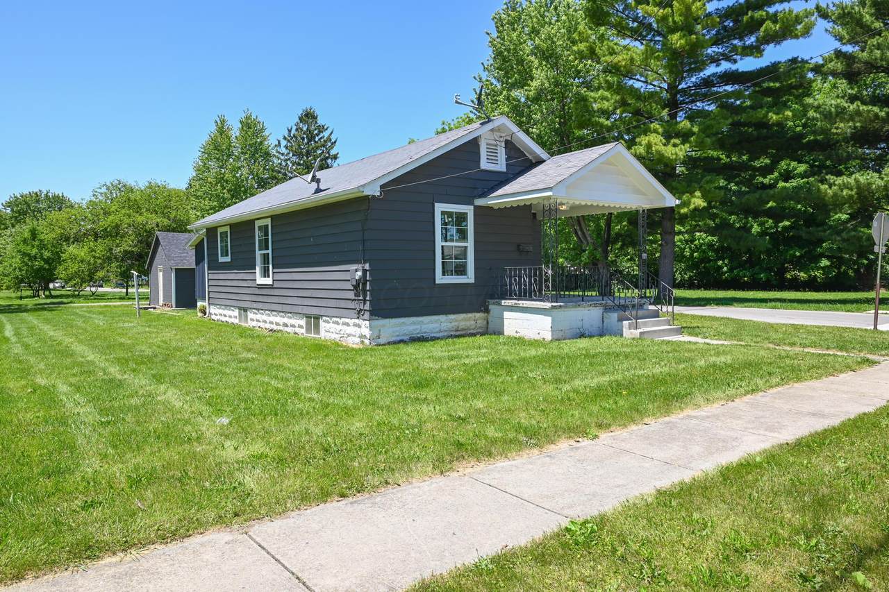 327 Clinton Street - Photo 1