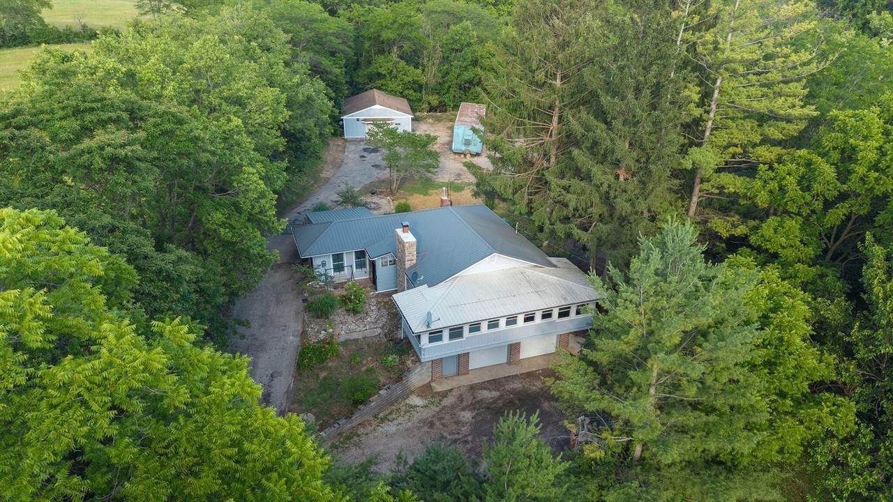 5025 Warrensburg Road - Photo 1