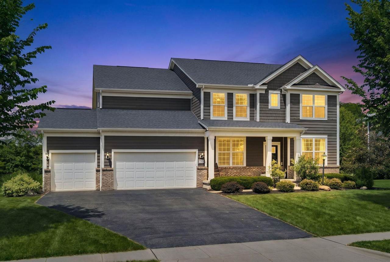 6409 Brookview Manor Drive - Photo 1