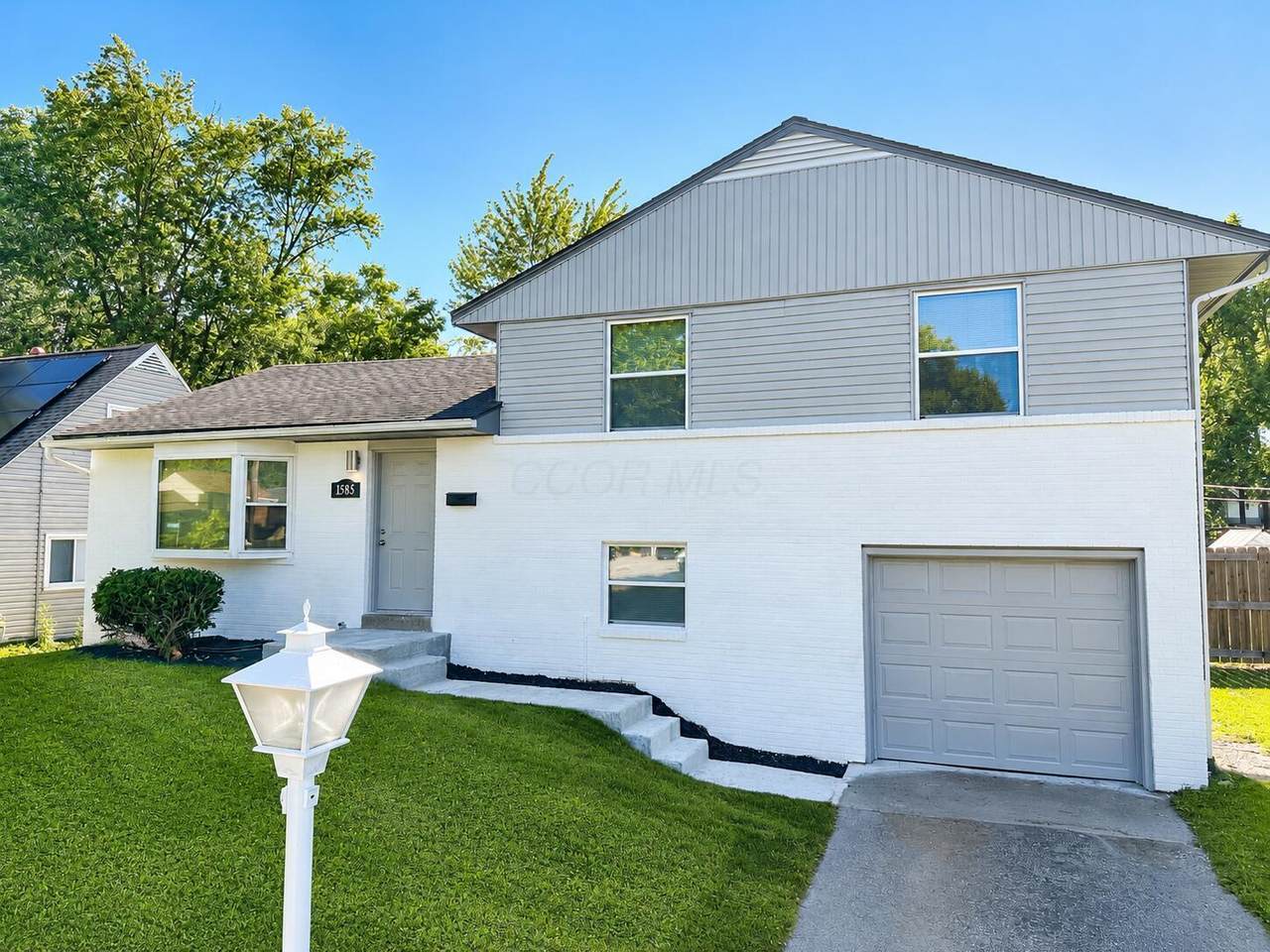 1585 Shady Lane Road - Photo 1