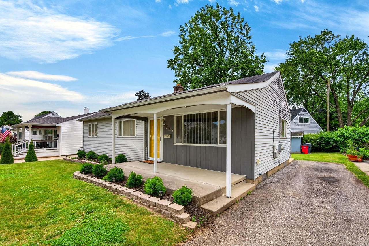 2867 Columbus Street - Photo 1