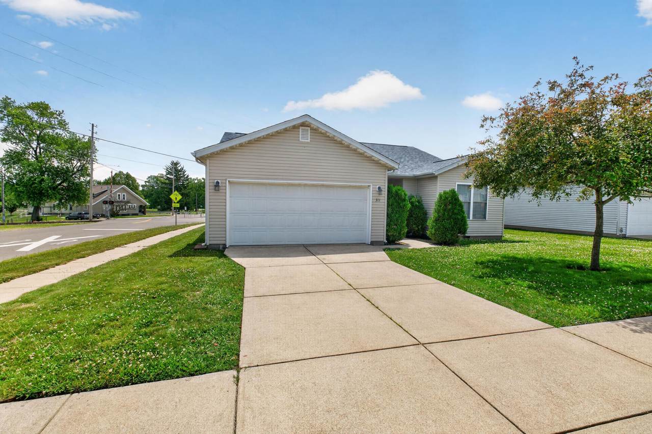 301 Van Deman Street - Photo 1