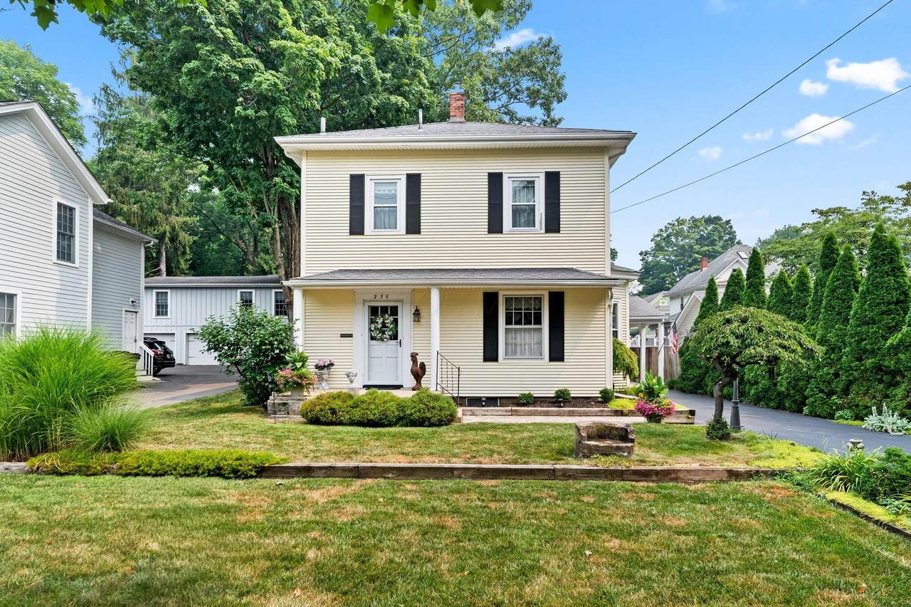 230 College Street - Photo 1