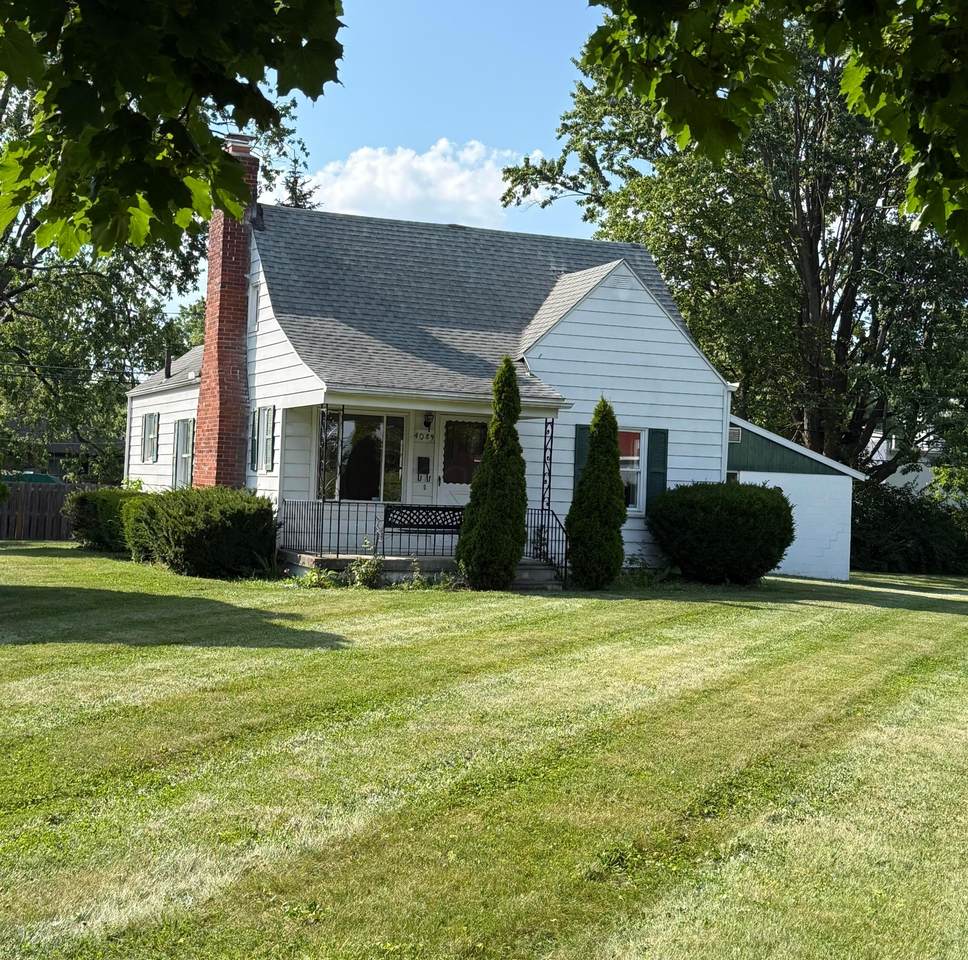 4089 Columbia Street - Photo 1
