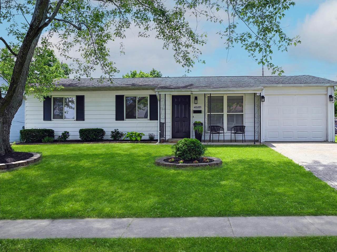 4681 Henley Avenue - Photo 1