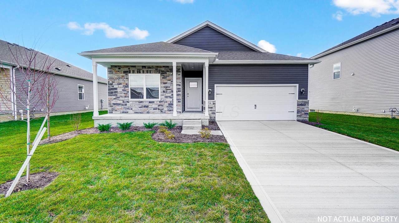 1185 Sherwood Loop - Photo 1