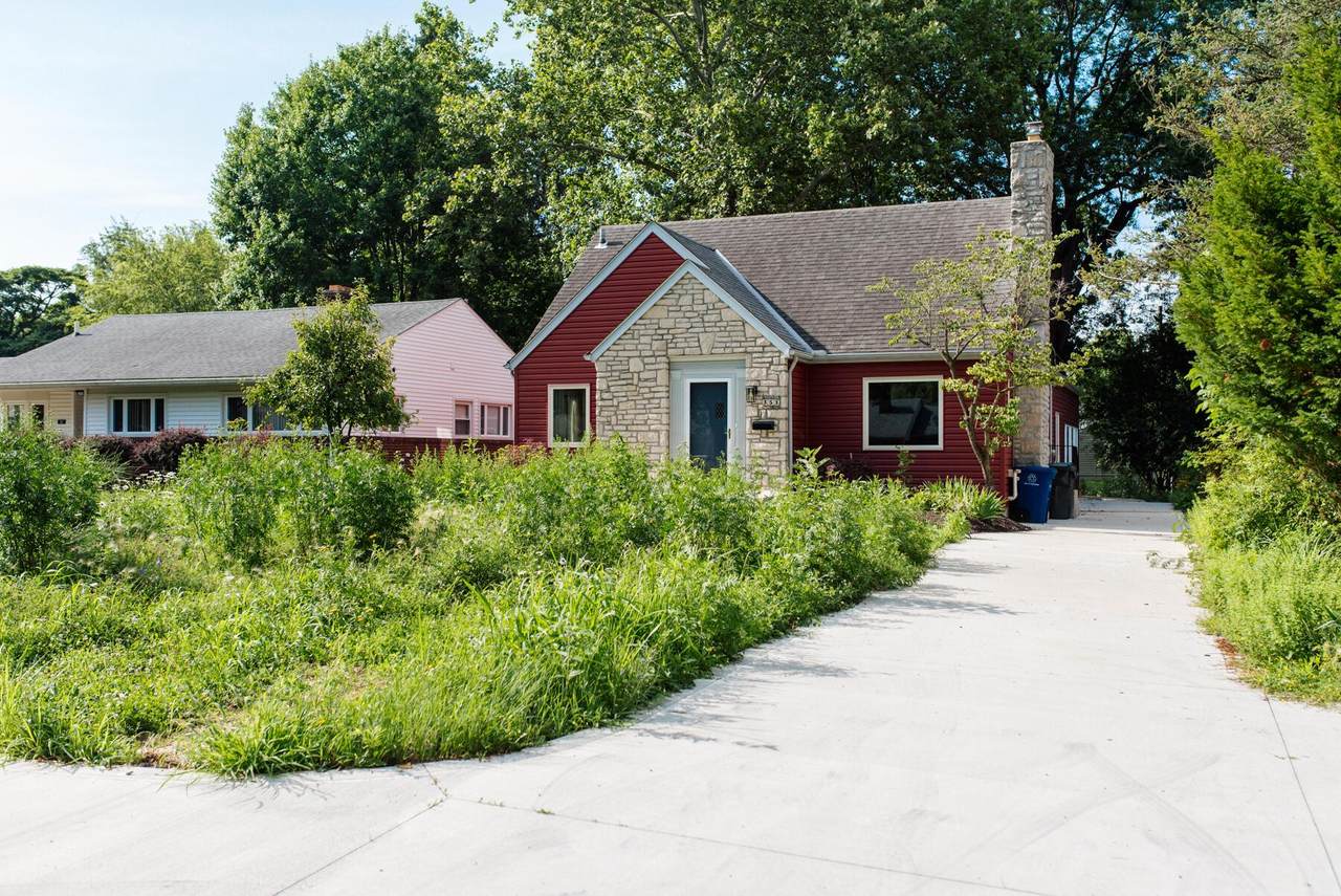 353 Charleston Avenue - Photo 1