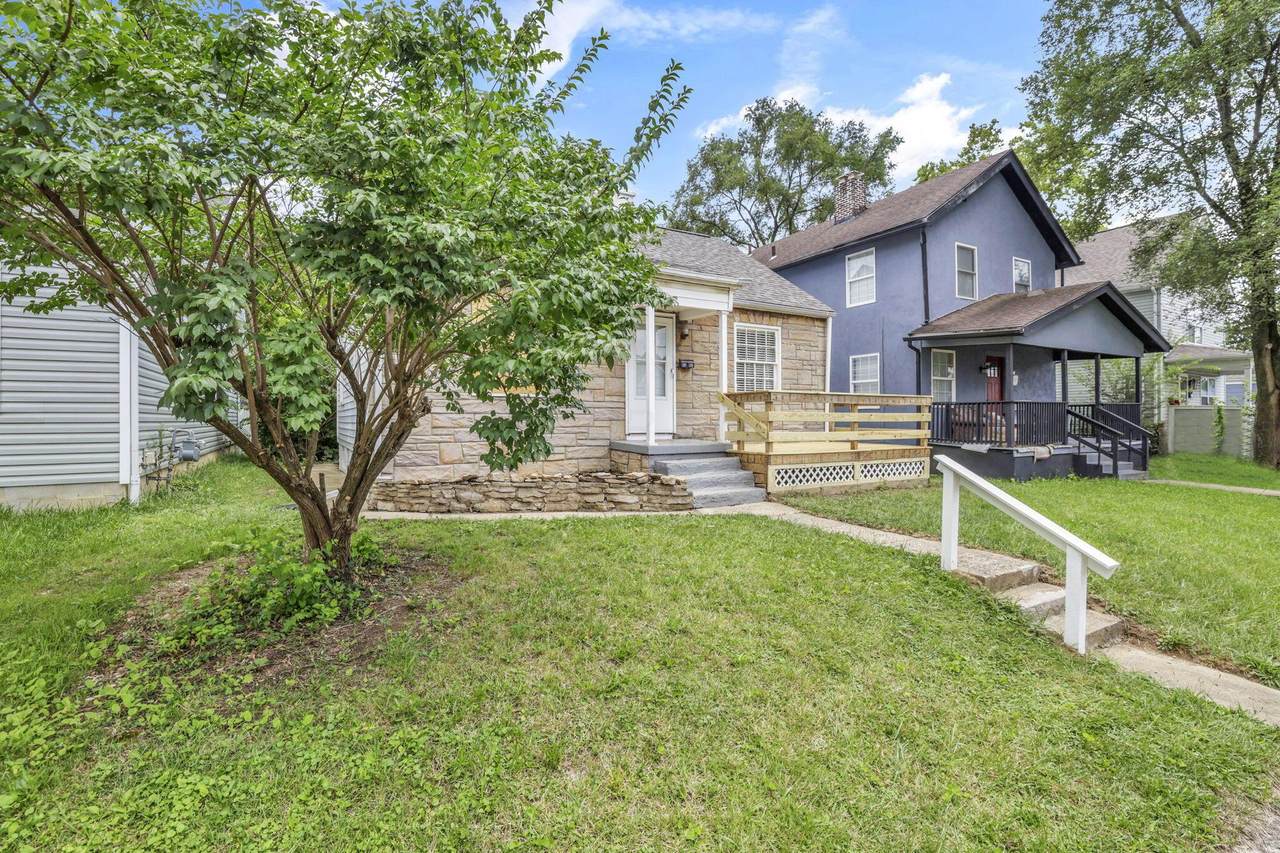 2358 Linden Avenue - Photo 1