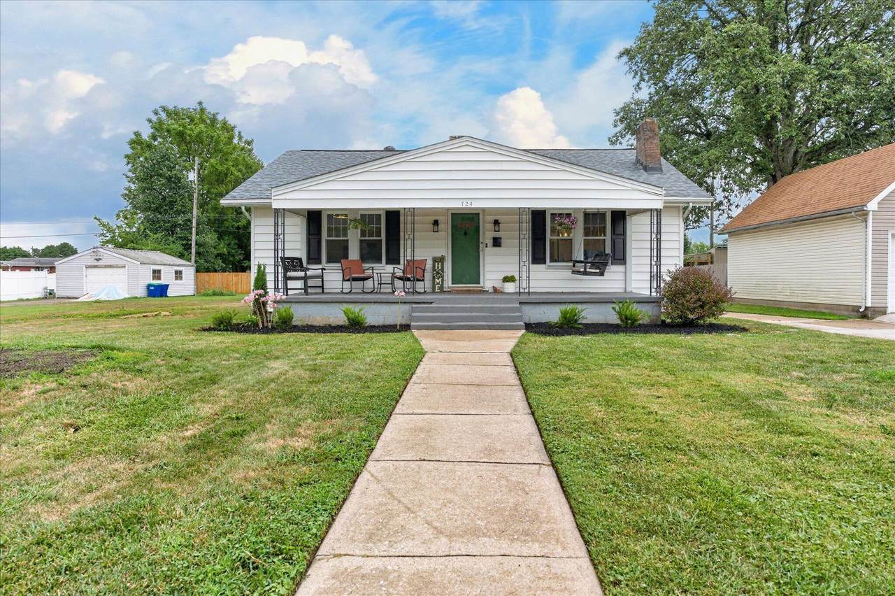 724 Carolyn Road - Photo 1
