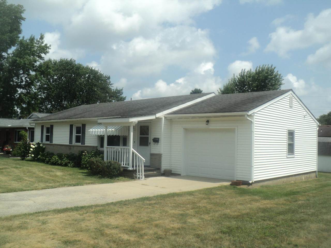 https://bt-photos.global.ssl.fastly.net/columbus/1280_boomver_2_226028421-2.jpg
