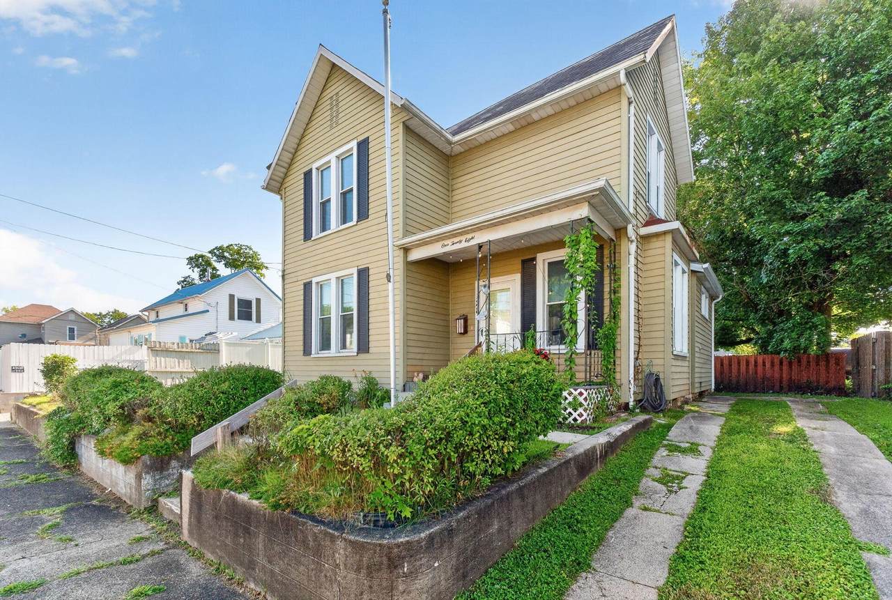 128 9th Street - Photo 1