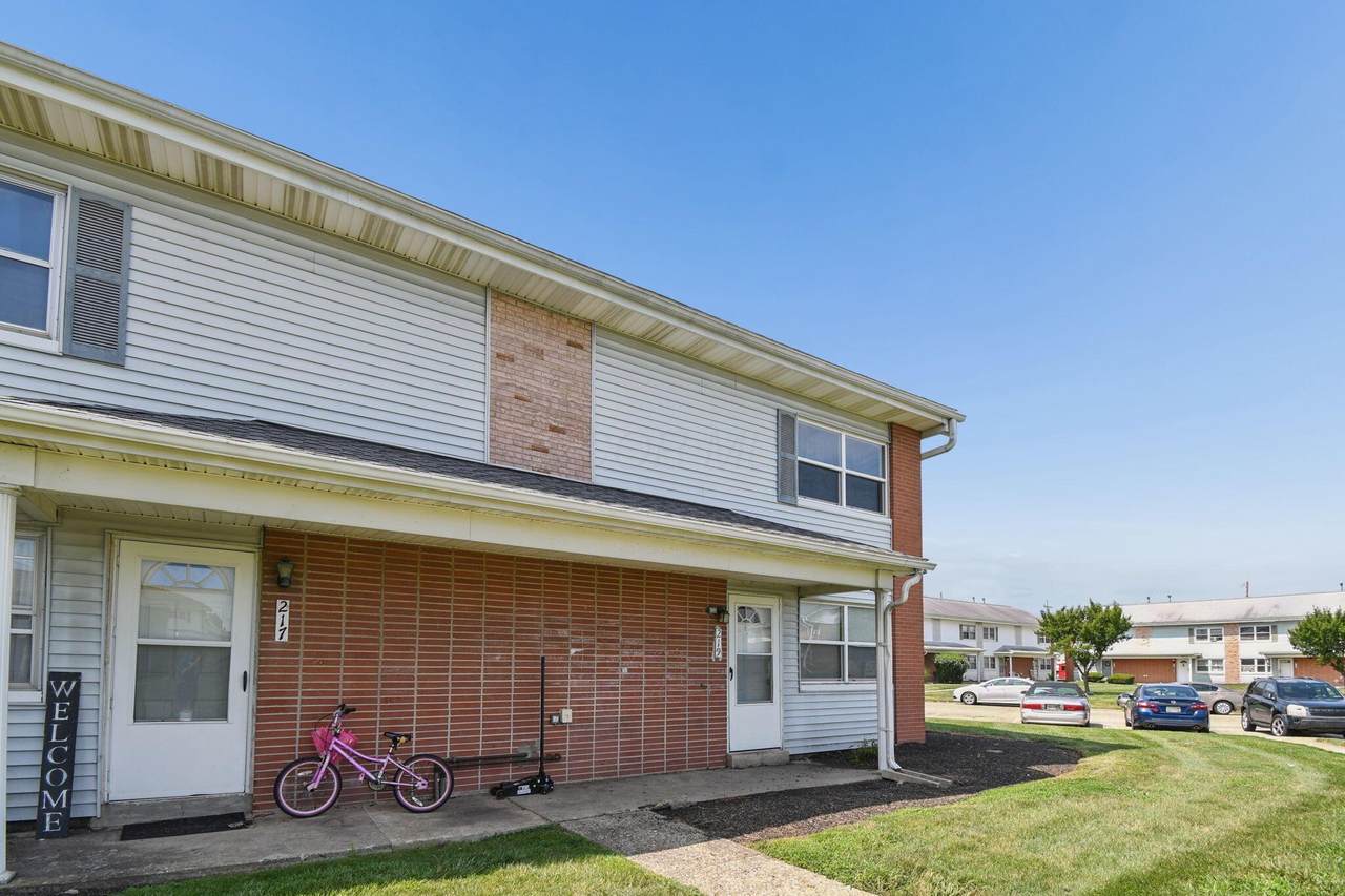 219 Buckeye Circle - Photo 1