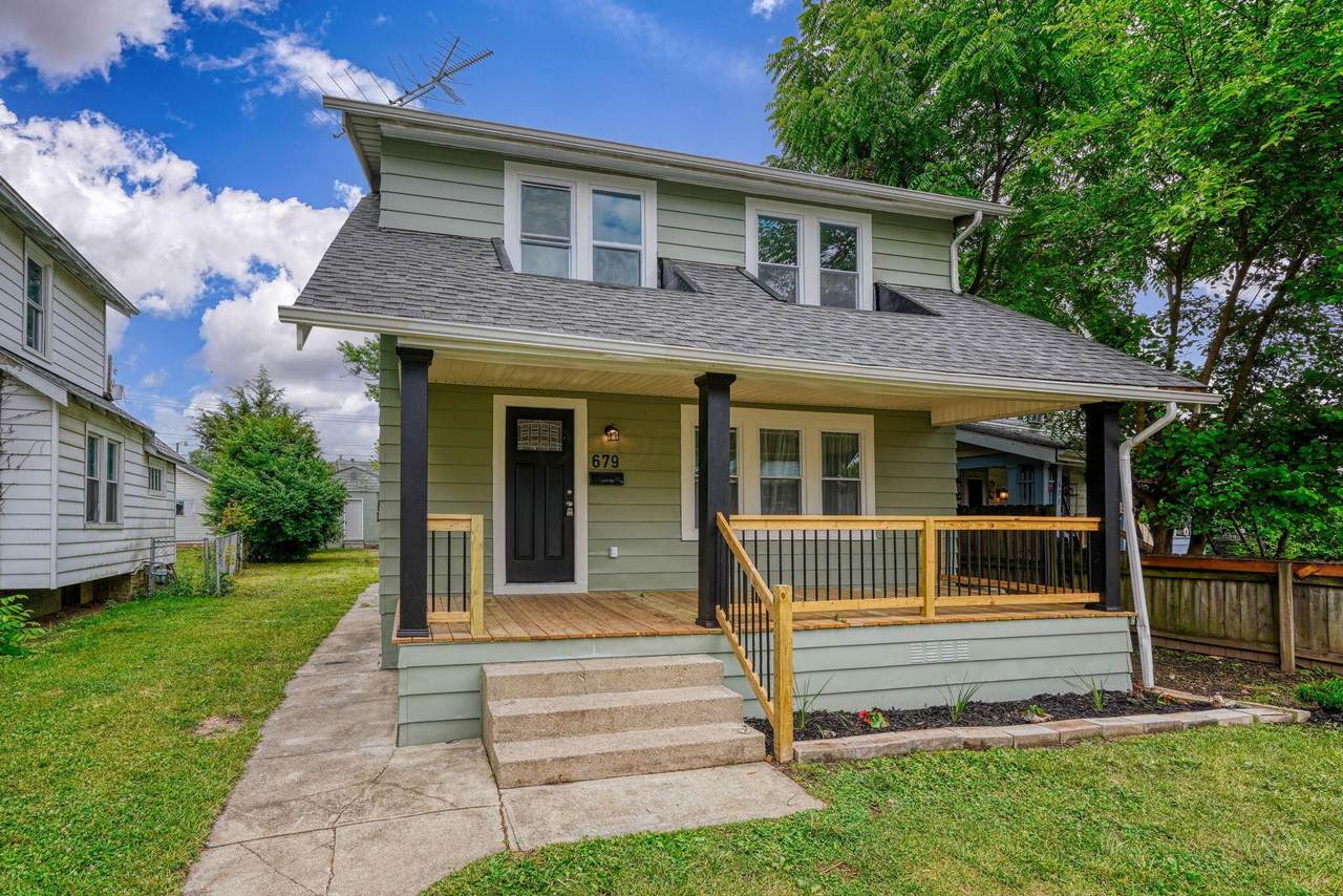 679 Richardson Avenue - Photo 1