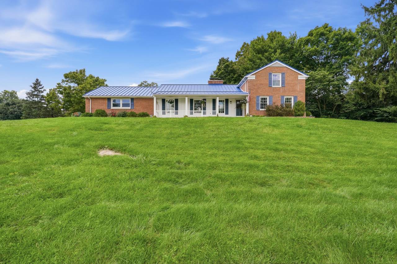 9 Meadow Lane - Photo 1