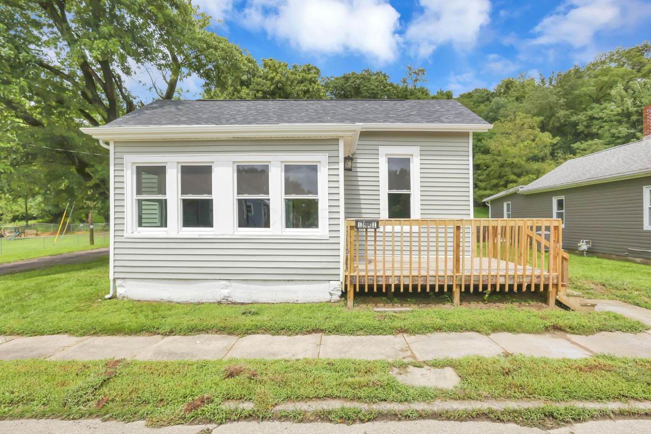 1641 Penn Street - Photo 1