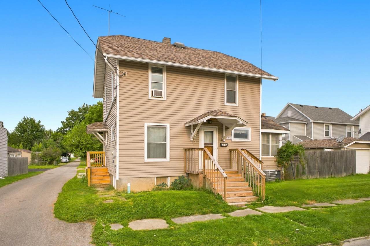 805 Uncapher Avenue - Photo 1