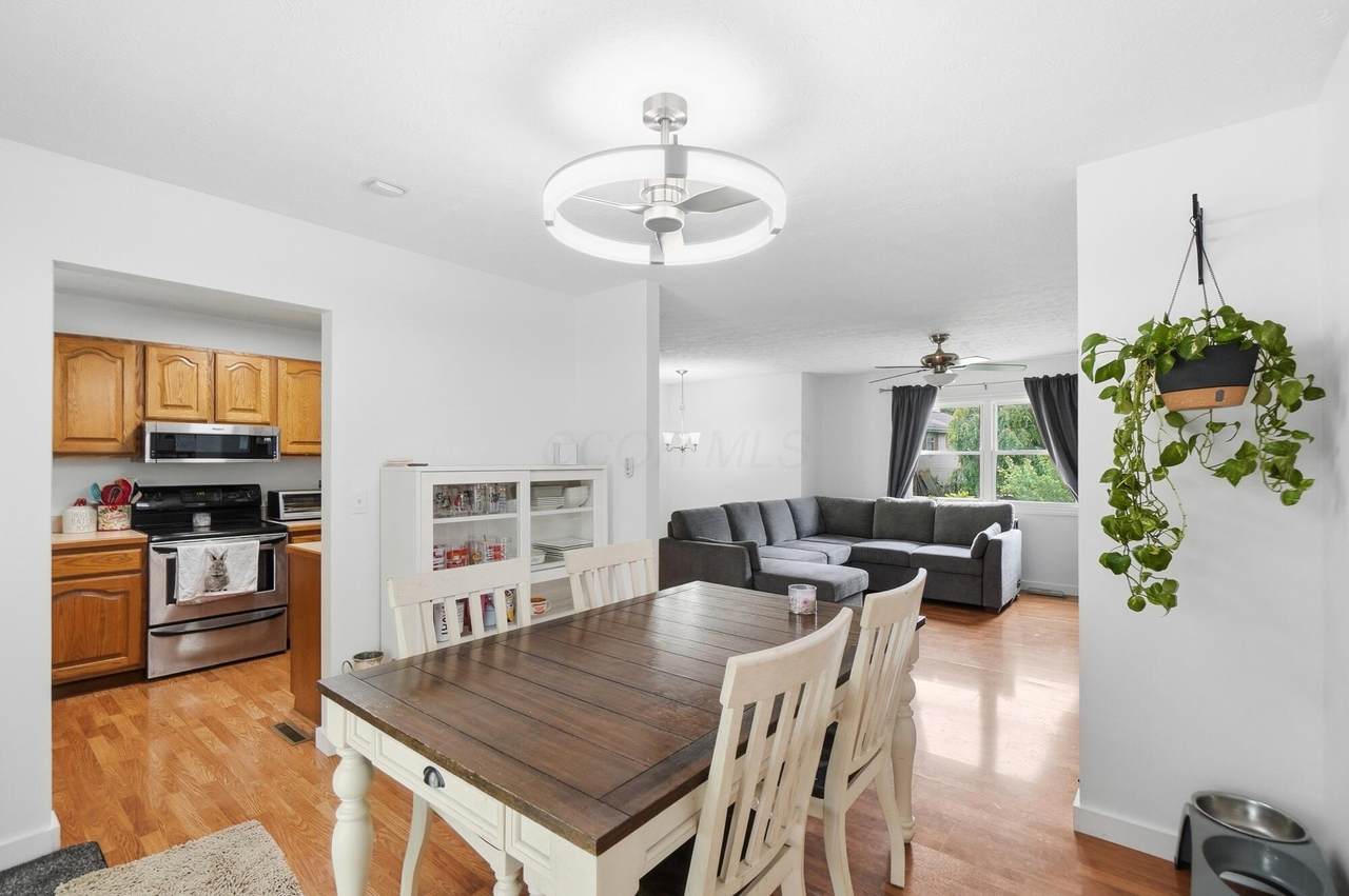 3850 Chickory Avenue - Photo 1
