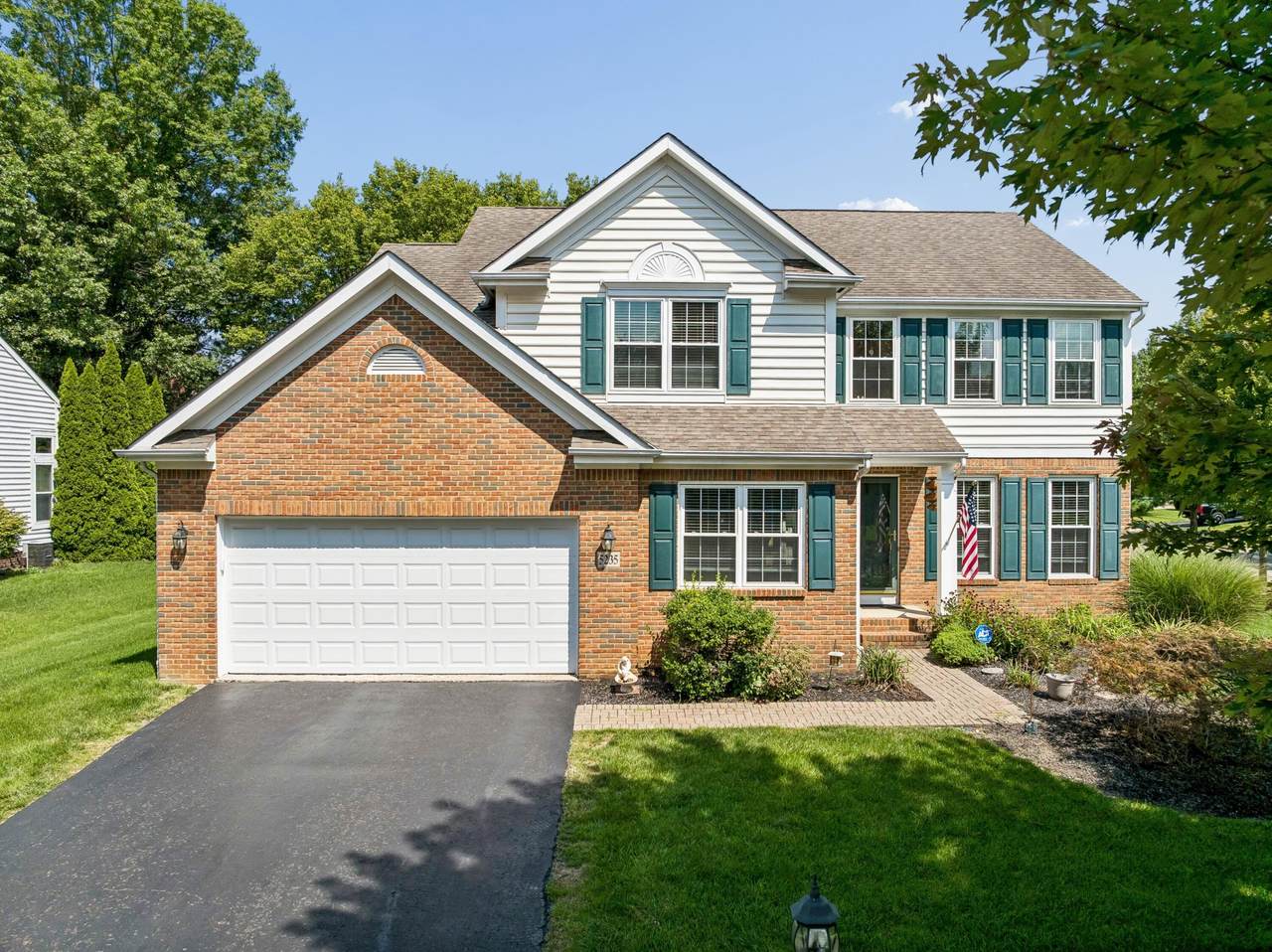 5235 Thornwood Drive - Photo 1