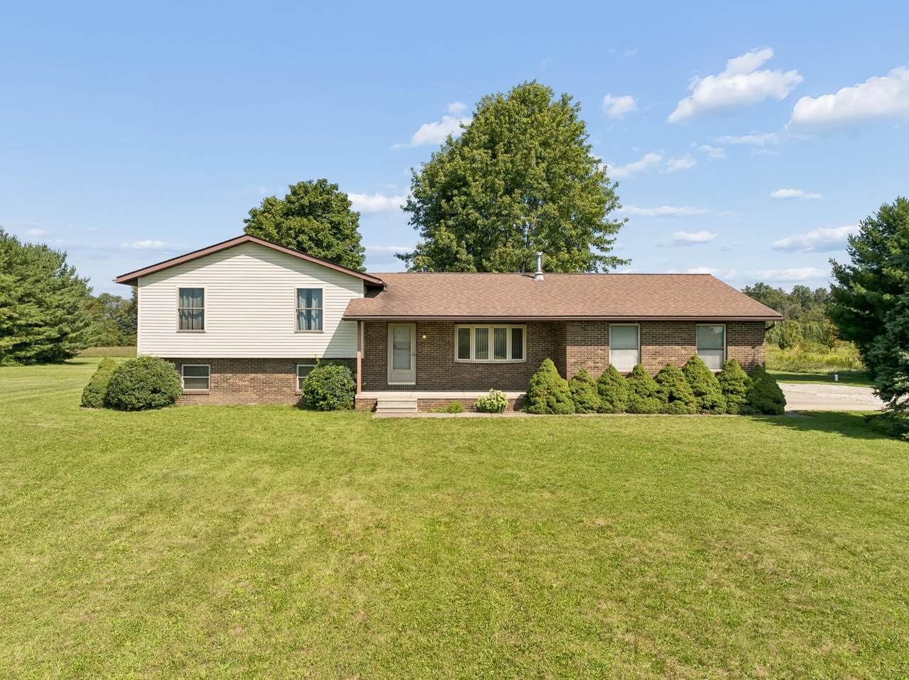 6490 Sparling Road - Photo 1