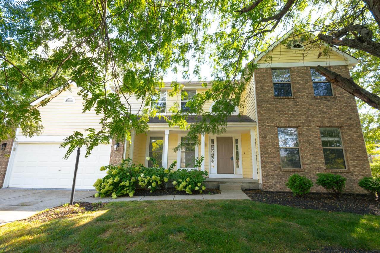 4581 Huntwicke Drive - Photo 1