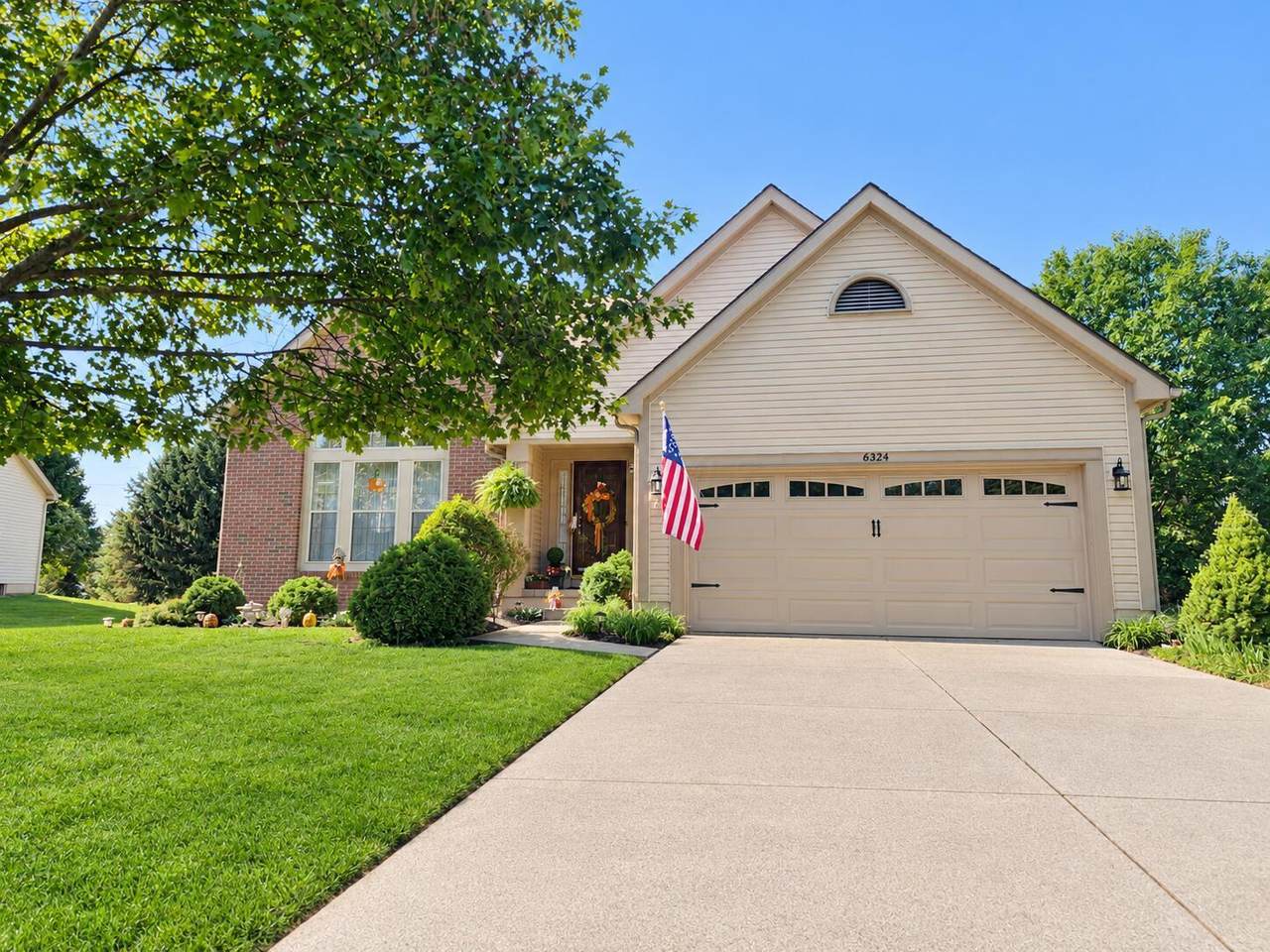 6324 Rossmore Lane - Photo 1