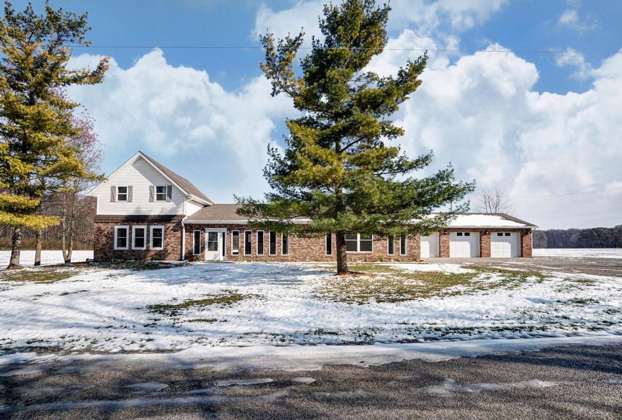 1765 Township Road 157 - Photo 1
