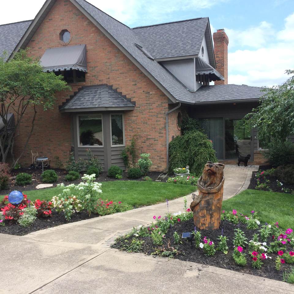 5757 Buechel Drive - Photo 1