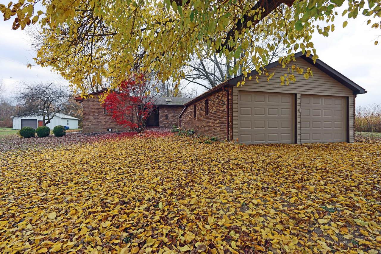 10683 Maple Dell Road - Photo 1