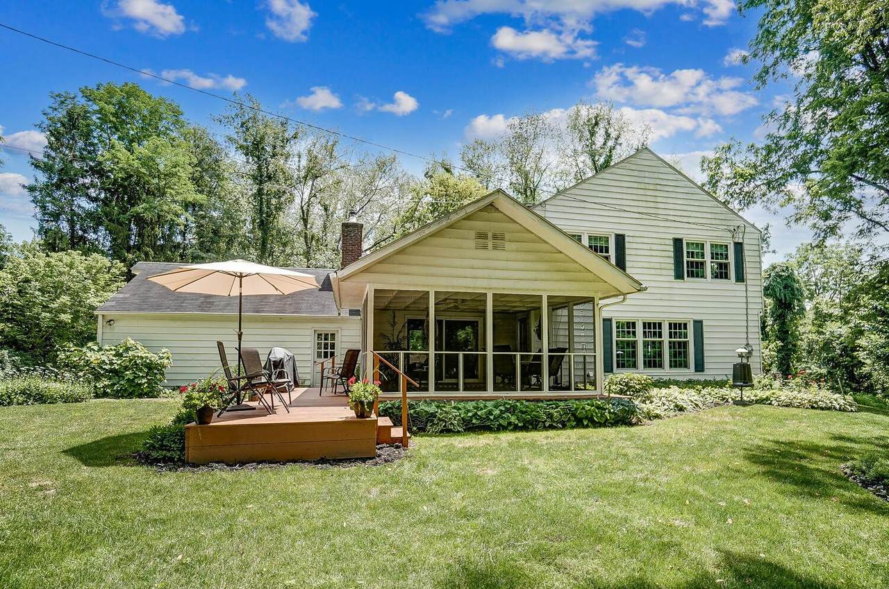 160 Edgewood Drive - Photo 1